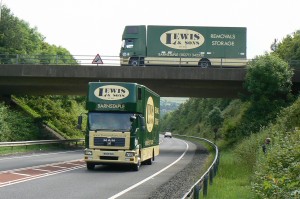 MUO & TTT on road 004
